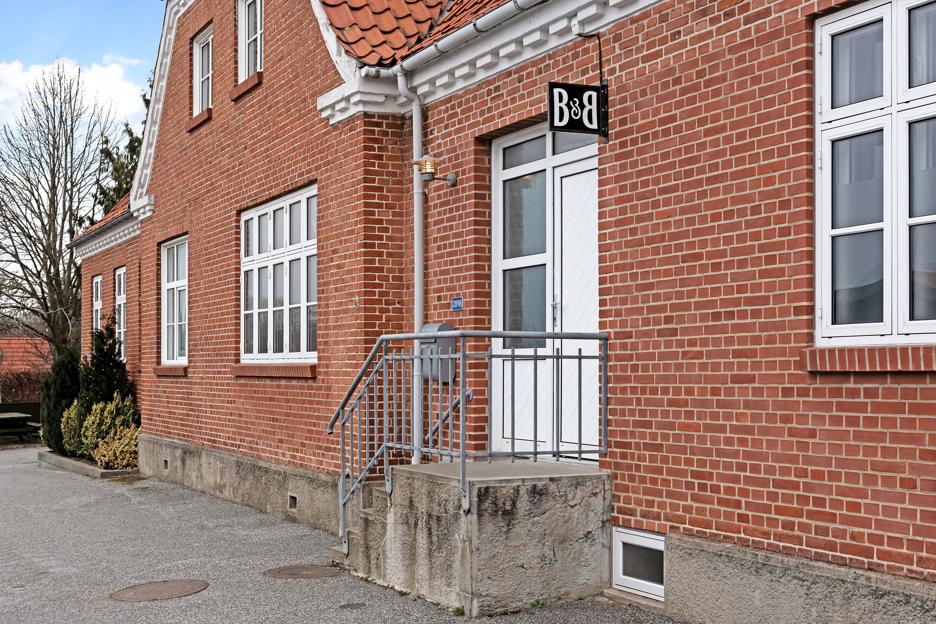 Årslev Bed & Breakfast i den gamle brugsforening